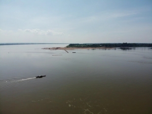 Bamboe brug Kampong Cham droneview