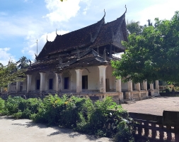 Wat Samrong Knong, Battambang