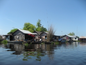 Bezienswaardigheden in Siem Reap - Tonle Sap meer drijvend dorp Chong Kneas
