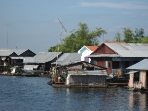 Drijvend dorp op het Tonle Sap meer